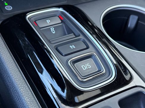 Used 2023 Honda Pilot Elite image 17