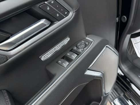 New 2026 GMC Sierra 1500 Denali w/ Technology Package AWD/4WD image 13