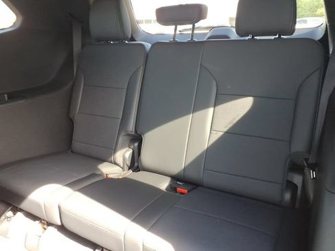 Used 2026 Buick Enclave Preferred FWD image 24