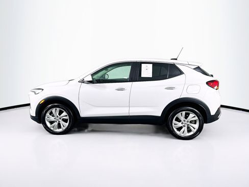 Used 2024 Buick Encore GX Preferred FWD image 4
