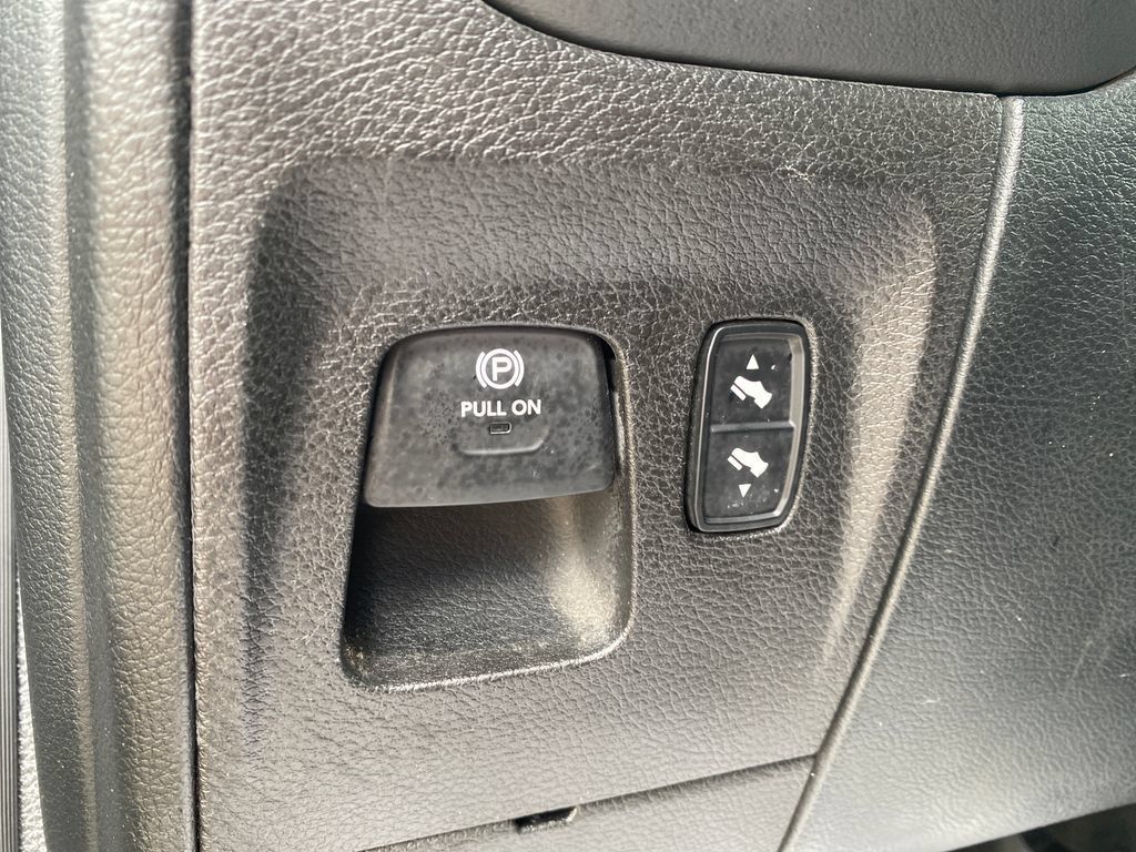 Used 2020 RAM 1500 Limited AWD/4WD image 30