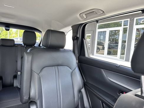Used 2025 MAZDA CX-90 Plug-In Hybrid w/ Preferred AWD/4WD image 19