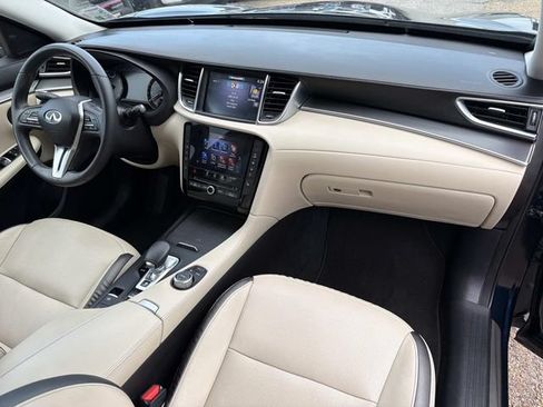 Used 2022 INFINITI QX50 Luxe FWD image 17