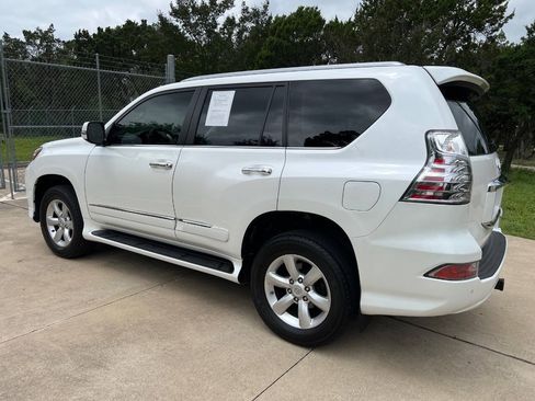 Used 2018 Lexus GX 460 w/ Navigation Package AWD/4WD image 11
