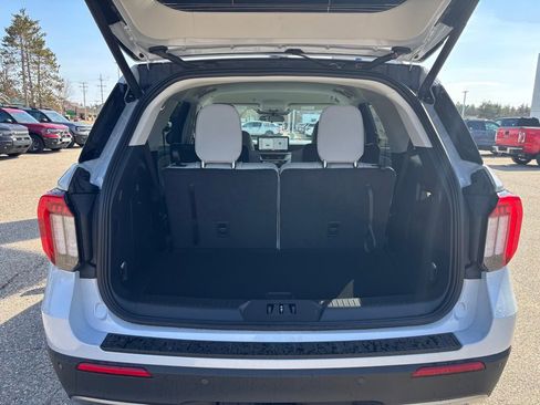 New 2026 Ford Explorer Active image 19