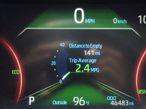 Used 2024 Toyota RAV4 XLE image 4