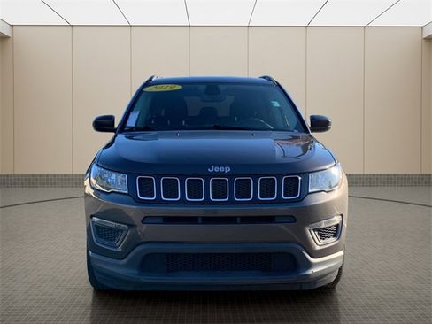 Used 2019 Jeep Compass Sport image 8