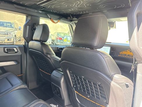 Used 2021 Ford Bronco Badlands image 23