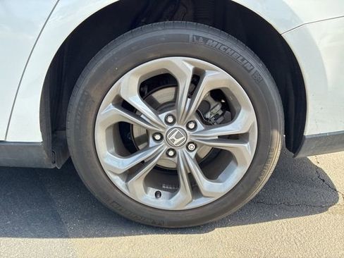 Used 2024 Honda Accord EX image 8