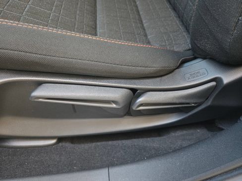 Used 2024 Honda HR-V Sport image 23