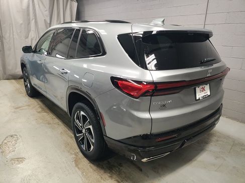 New 2026 Buick Enclave Sport Touring w/ Power Package image 21