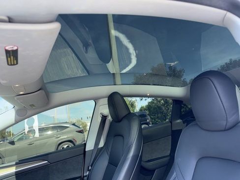 Used 2023 Tesla Model Y Long Range image 11