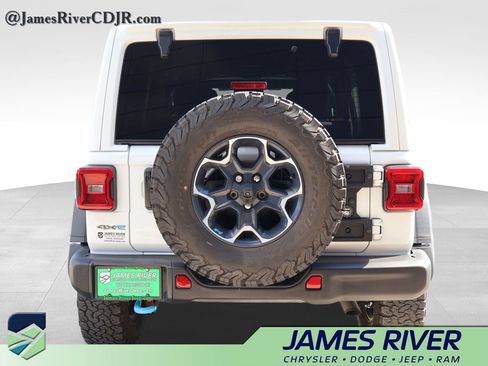 Used 2023 Jeep Wrangler Unlimited Rubicon 4xe w/ Steel Bumper Group AWD/4WD image 4