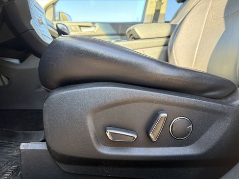 Used 2017 Ford Edge Titanium w/ Equipment Group 302A image 26