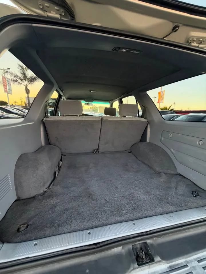 Used 2000 Toyota 4Runner 2WD image 10