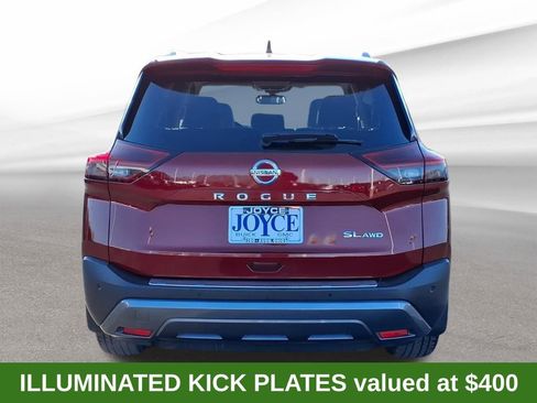 Used 2022 Nissan Rogue SL image 4