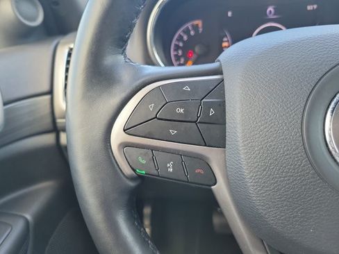 Used 2021 Jeep Grand Cherokee Laredo X RWD image 22