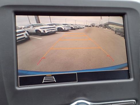 Used 2024 Chevrolet Equinox LT image 19