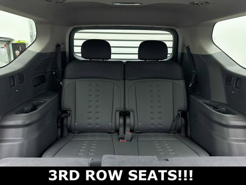 Used 2024 Kia EV9 Wind image 8