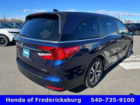 Certified 2024 Honda Odyssey Touring image 6