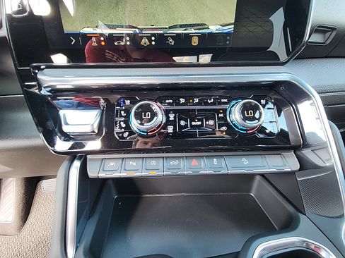 New 2026 GMC Sierra 1500 Denali w/ Technology Package image 25