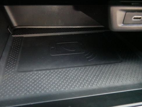 Certified 2022 Volkswagen Jetta GLI Autobahn FWD image 28