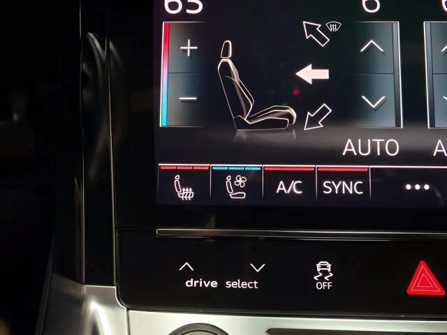 Used 2024 Audi Q8 e-tron Premium Plus w/ Premium Plus Package AWD/4WD image 52