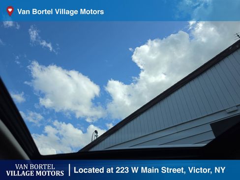 Used 2022 Subaru Forester Touring AWD/4WD image 24