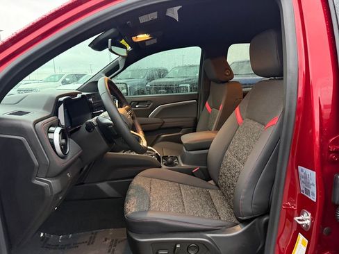 Used 2024 Chevrolet Colorado Z71 w/ Z71 Convenience Package 2 image 6