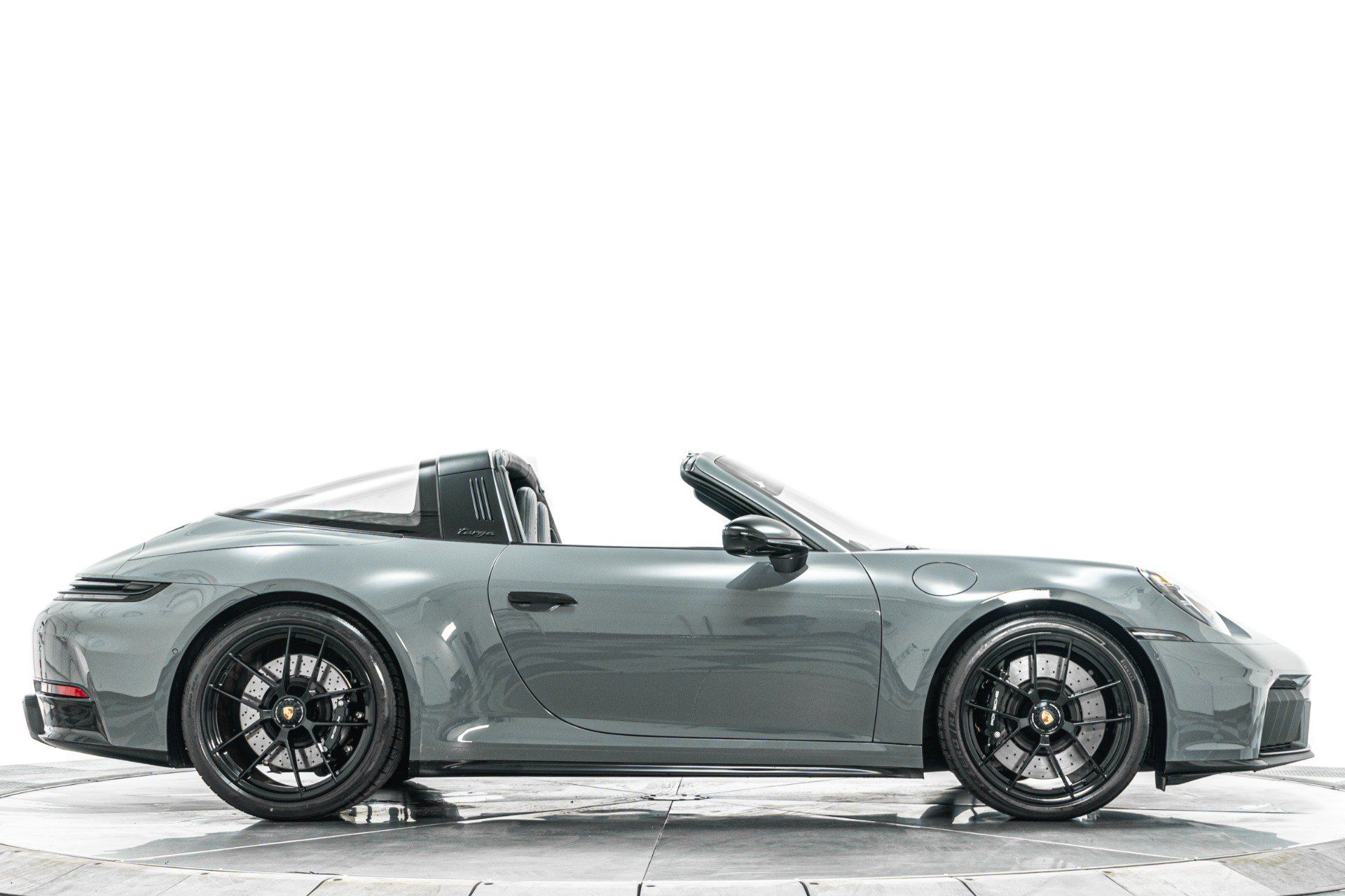 Used 2026 Porsche 911 Targa 4 GTS AWD/4WD image 51