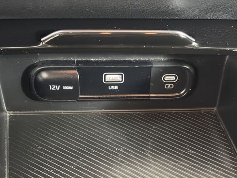 Certified 2023 Kia Sportage LX image 21