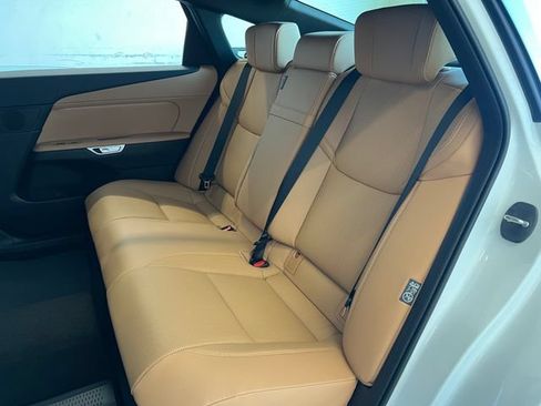 New 2026 Lexus ES 350e FWD image 42