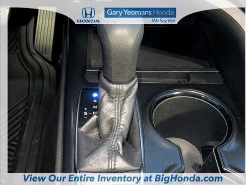 Used 2018 Toyota Camry LE FWD image 20