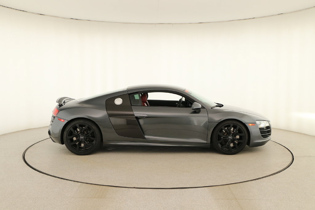 Used 2011 Audi R8 V10 AWD/4WD image 8