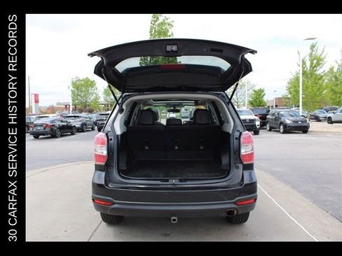 Used 2016 Subaru Forester 2.5i Limited AWD/4WD image 10