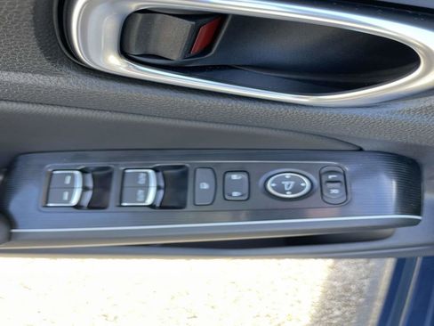 Used 2025 Honda Civic Sport image 17