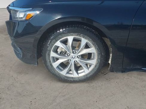 Used 2020 Honda Accord Touring image 14