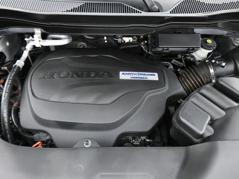 Used 2017 Honda Pilot Elite image 23