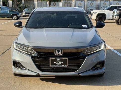 Used 2021 Honda Accord Sport image 9
