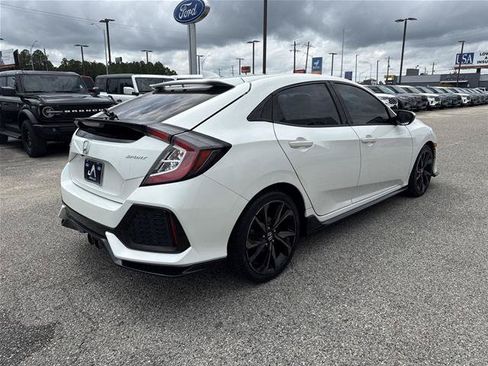 Used 2018 Honda Civic Sport image 3