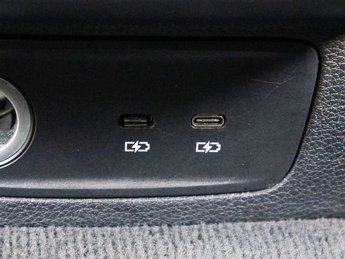 Used 2023 Audi Q3 2.0T Premium Plus image 32