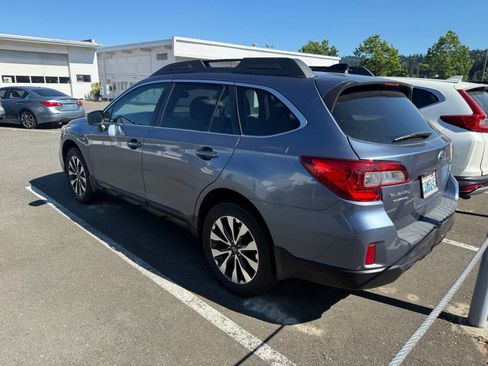 Used 2016 Subaru Outback 2.5i Limited w/ Popular Package #4 AWD/4WD image 2