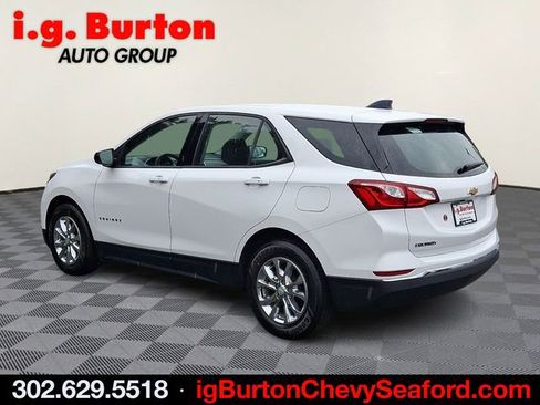 Used 2018 Chevrolet Equinox LS FWD image 4