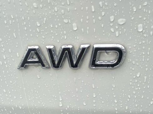 Used 2023 Ford Transit 150 Low Roof AWD image 38