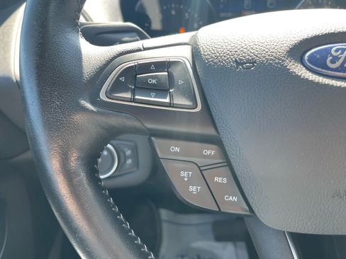 Used 2019 Ford Escape SE AWD/4WD image 13