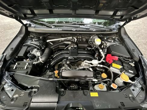Certified 2024 Subaru Crosstrek 2.0i Premium AWD/4WD image 14