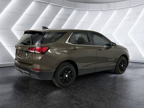 Used 2023 Chevrolet Equinox LT FWD image 4
