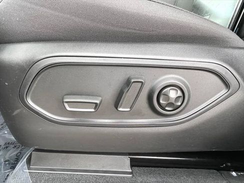 Certified 2026 Jeep Grand Cherokee Laredo RWD image 46
