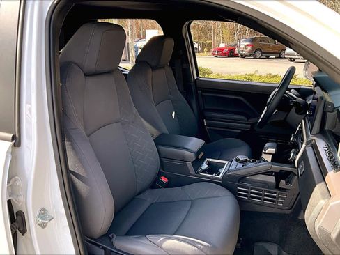 Used 2024 Toyota Tacoma SR5 image 9