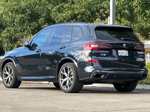 Used 2021 BMW X5 xDrive40i w/ M Sport Package AWD/4WD image 6